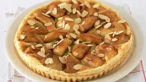 Tarte dessert aux pommes et aux amandes