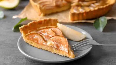 Tarte amandine aux poires