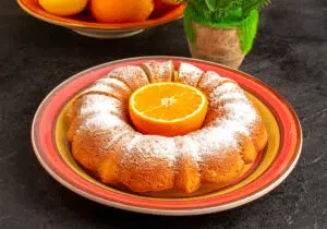 Gâteau moelleux et fondant à l'orange